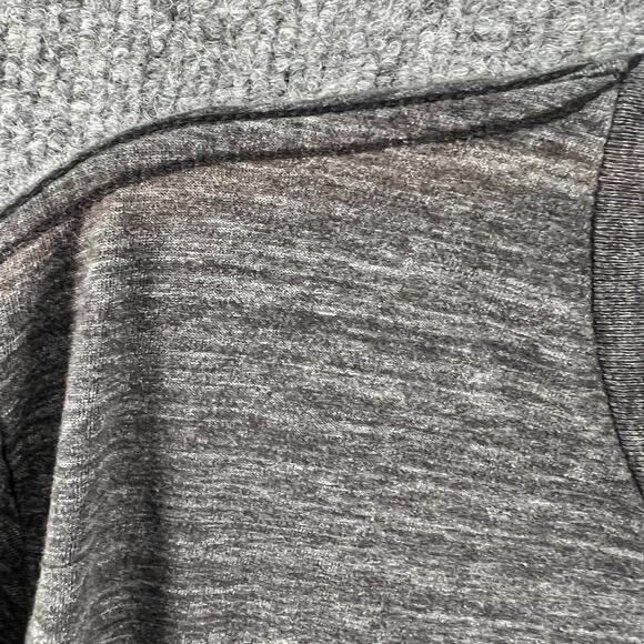 Ford Mustang Shirt Mens Medium Gray Short Sleeve Logo Cars Crew Neck - Picture 6 of 10